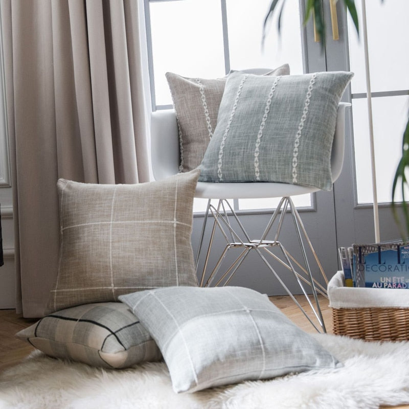 Simple Plaid Cushion Cover